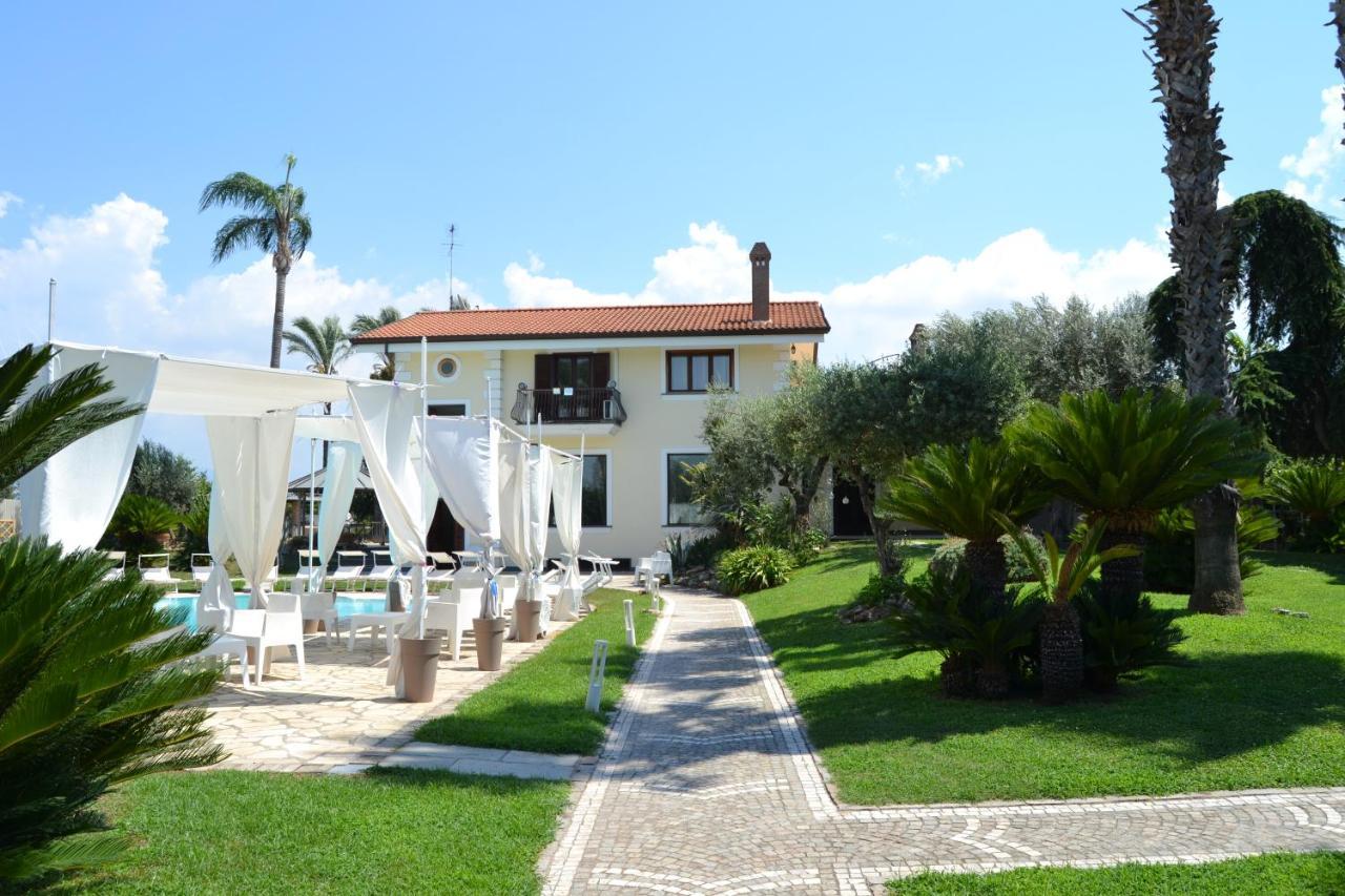 I Giardini Del Vesuvio Villa ซอมมาเวซูเวียนา ภายนอก รูปภาพ
