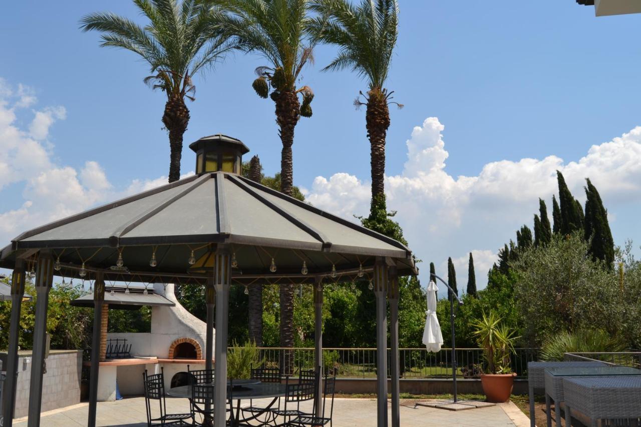 I Giardini Del Vesuvio Villa ซอมมาเวซูเวียนา ภายนอก รูปภาพ