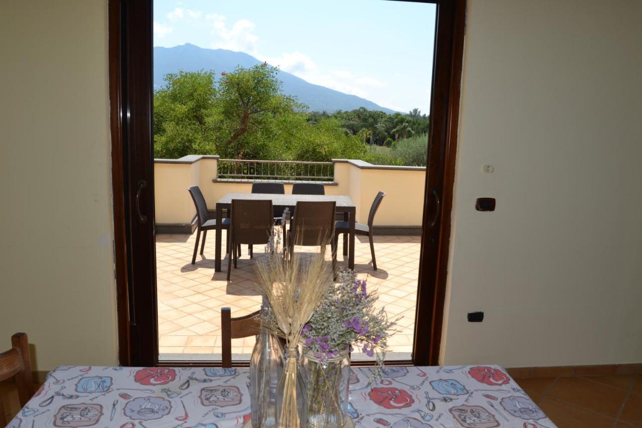 I Giardini Del Vesuvio Villa ซอมมาเวซูเวียนา ภายนอก รูปภาพ